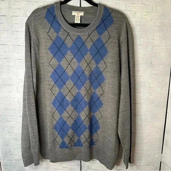 Dockers Mens Crew Neck Long Sleeve Sweater Gray Blue Diamond Pattern NWT - Picture 1 of 10